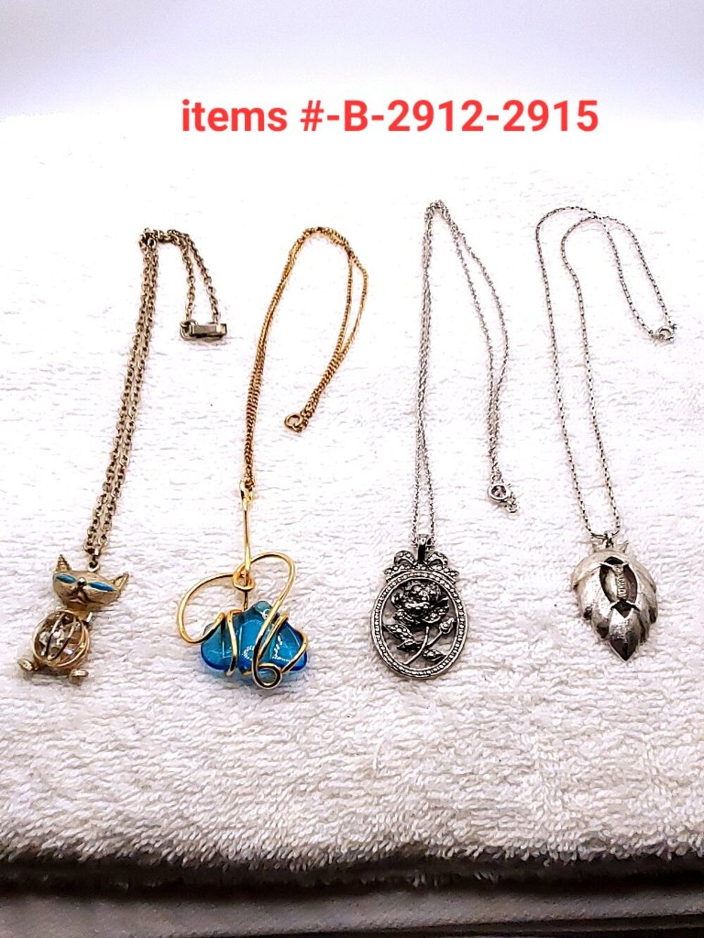 4 Vintage Necklaces, items # B- 2912-2915,. wt. 55 grams.